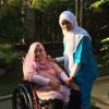 Jasa Pramurukti Perawat Lansia