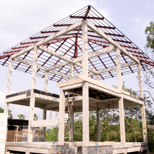 "Proyek pembangunan rumah mewah"